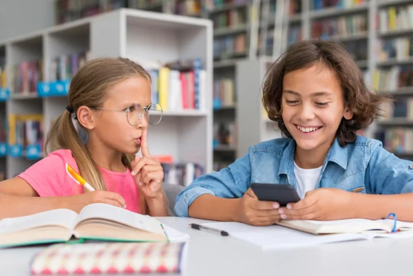 smartphone use in schools